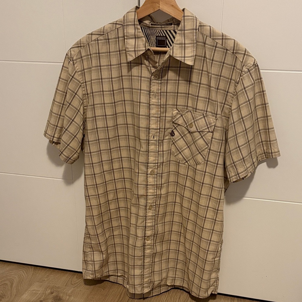 Volcom Men's Tan Checkered Button Down Shirt Mens Large